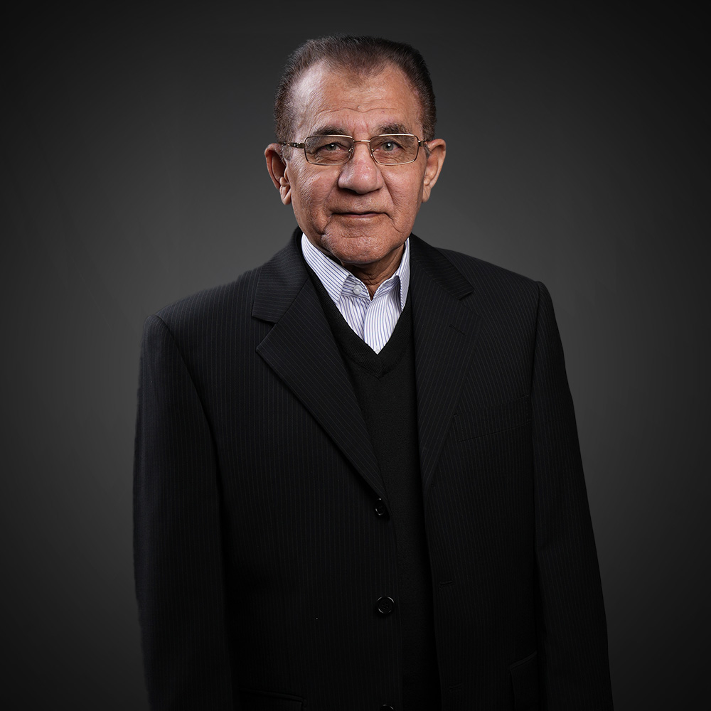 presenter urdu